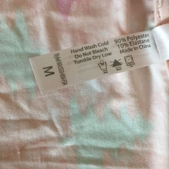 French Affair Christmas Tree Holiday Long Sleeve Top Sz Medium - Picture 3 of 11